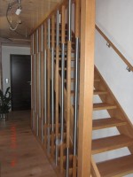 Treppe in Eiche Massivholz 